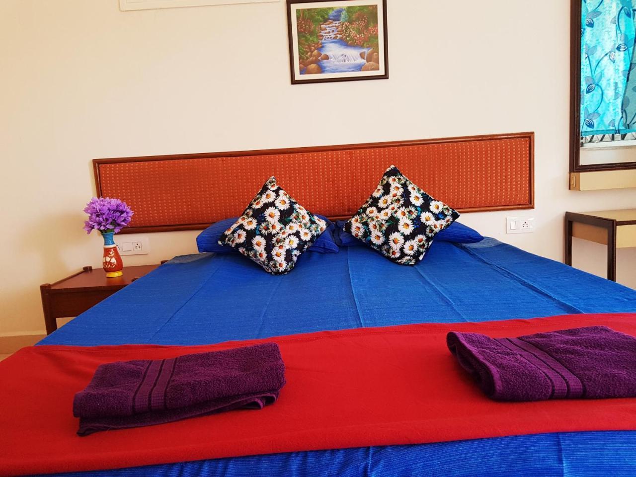 1 Bedroom Spacious In Apartment